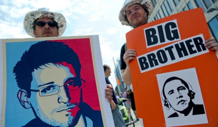 Mass protest in Germany against US intelligence...