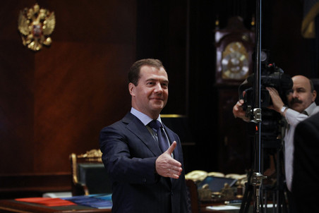 Правительство поднимает самооценку