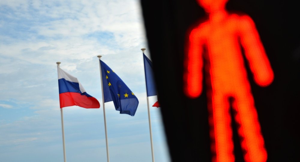 Juncker’s Meeting With Putin: Is EU Bracing to Lift...