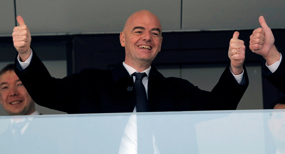 FIFA President Calls on People of World to Visit Russia...