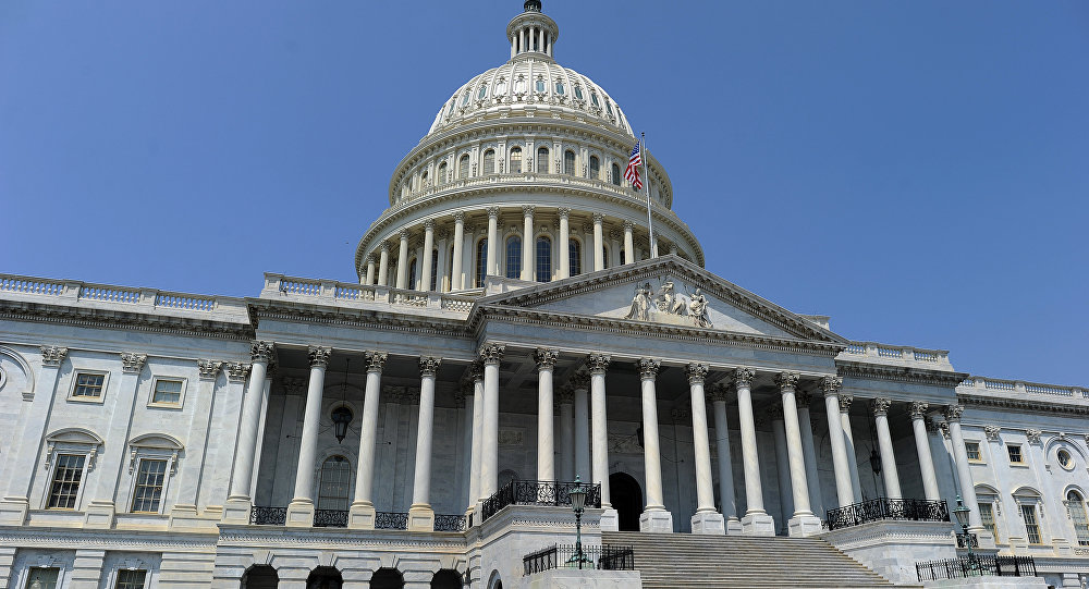 US Lawmakers Overwhelmingly Pass New Sanctions on Russia