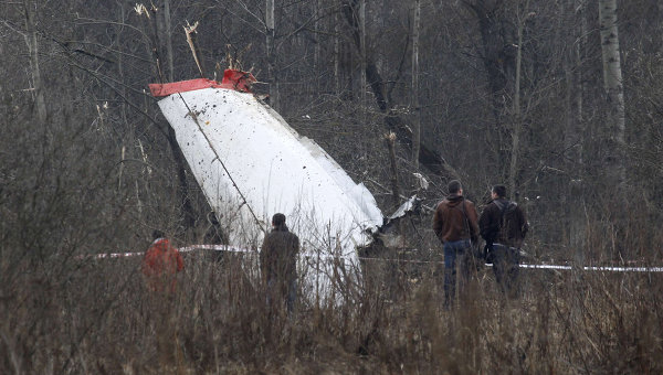 Polish Paper’s Chief Editor Resigns Over Plane Crash...