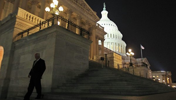Congress Misses Deadline for Averting Shutdown
