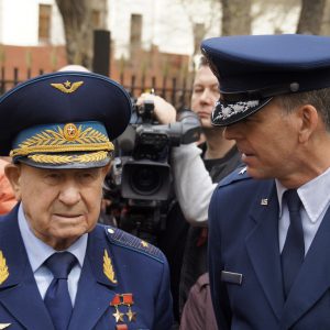 Встреча на Эльбе в Москве и Вашингтоне/Elbe Day in Moscow...