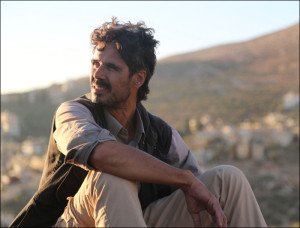 French film journalist Paul Moreira was born in Portugal in 1961