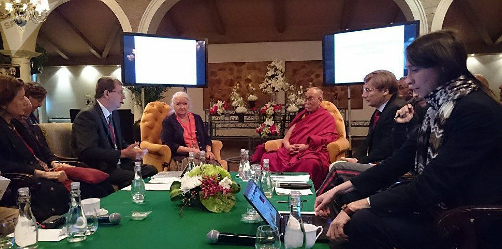 Dalai Lama and Russian scientists take part in a conference in New Delhi Dalai Lama and Russian scientists take part in a conference in New Delhi