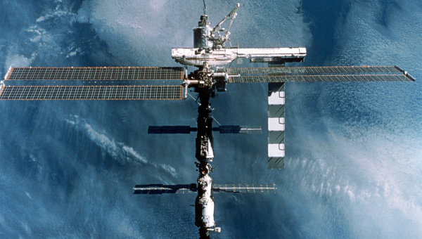 US, Italian Astronauts Spacewalk to Prep for Russian Lab