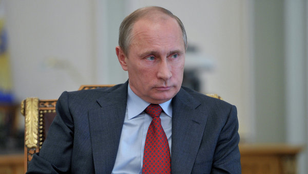 Putin Congratulates Obama on Independence Day