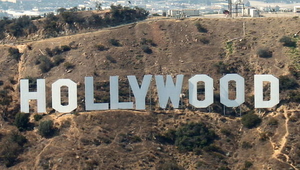 10 Hollywood Celebrities with Russian Roots