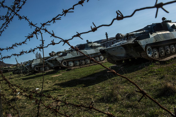 In Crimea, Russia Moved to Throw Off the Cloak of Defeat