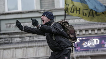В защиту нового, жесткого закона о протестах на Украине