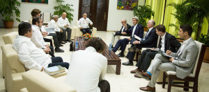 Kerry meets FARC-EP peace negotiators in Havana.