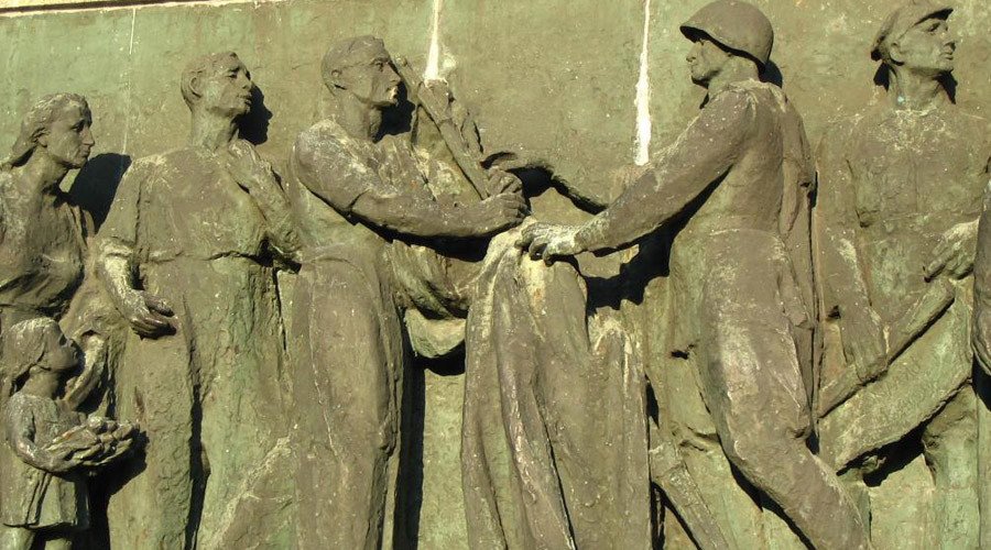 Activists ask UNESCO to protect Russian war memorials in...